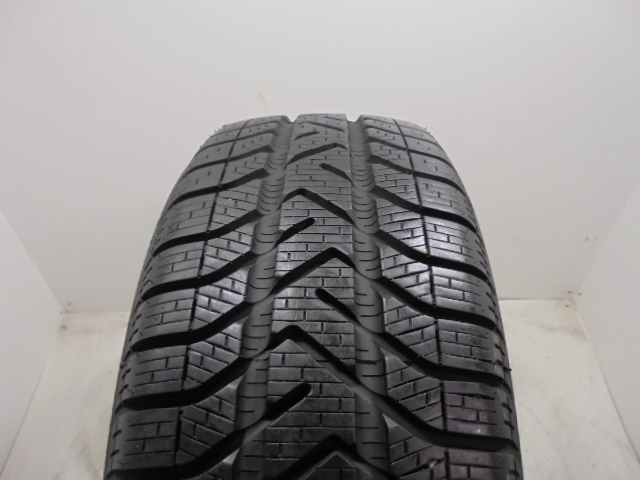 Pirelli Snowcontrol 3 gumiabroncs