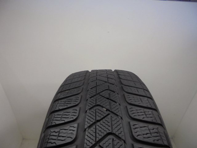 Pirelli Sottozero 3 gumiabroncs
