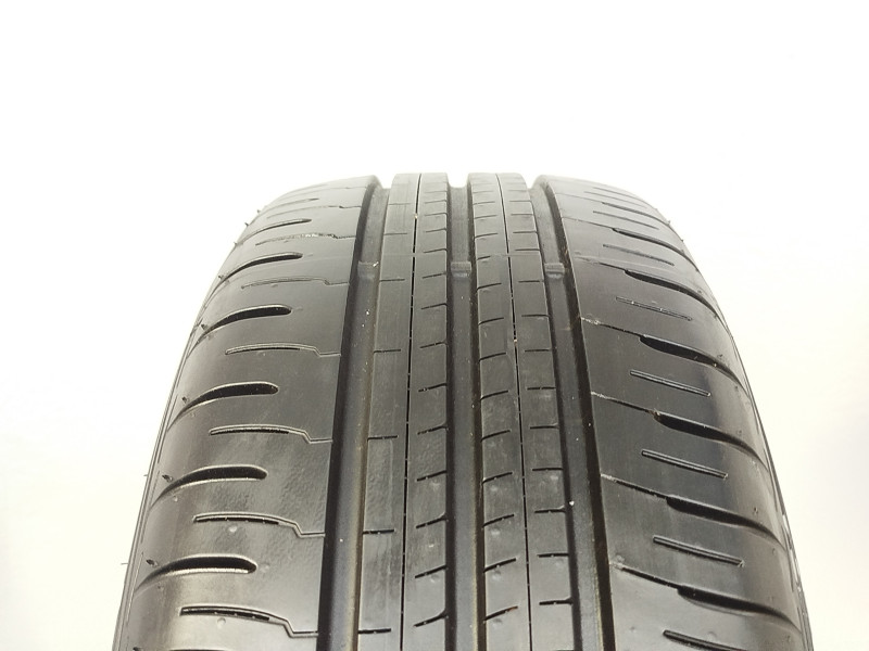 Falken ZE010B gumiabroncs