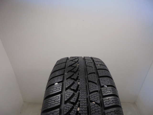 Petlas W651 Snowmaster gumiabroncs