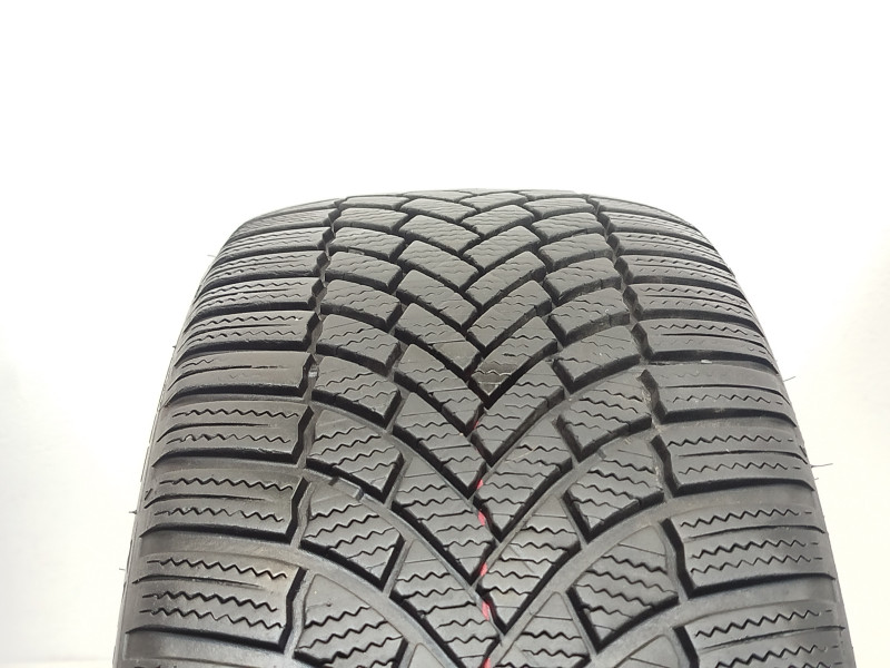 Bridgestone LM005 gumiabroncs