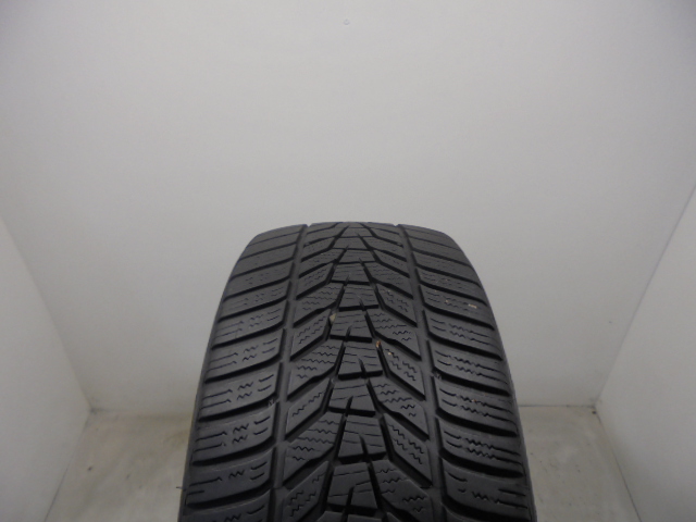 Hankook W330 gumiabroncs