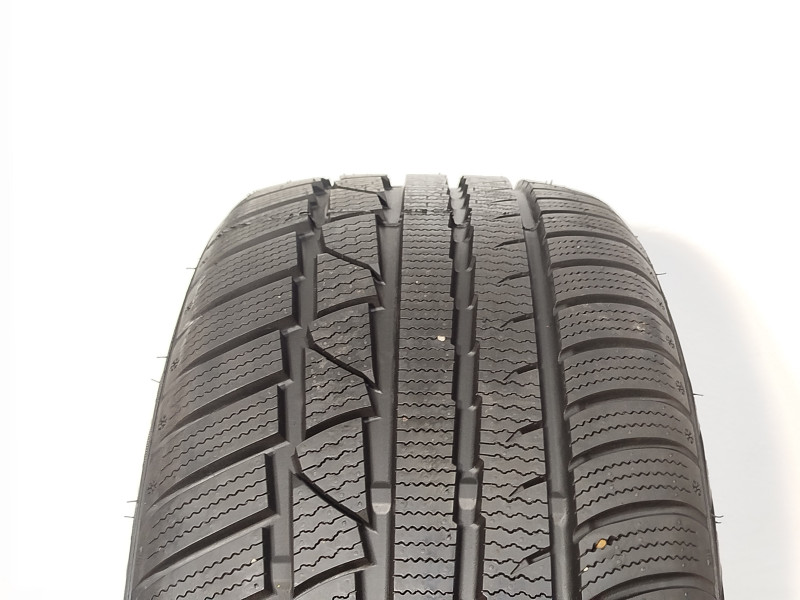 Leao Winter Defender UHP gumiabroncs