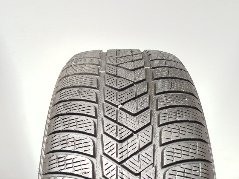 Pirelli Scorpion Winter gumiabroncs