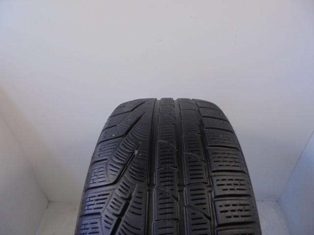 Pirelli Sottozero II gumiabroncs