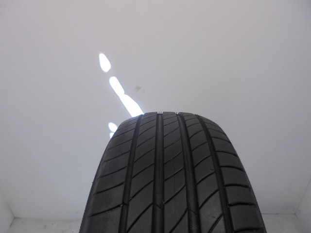 Michelin Primacy 4 gumiabroncs