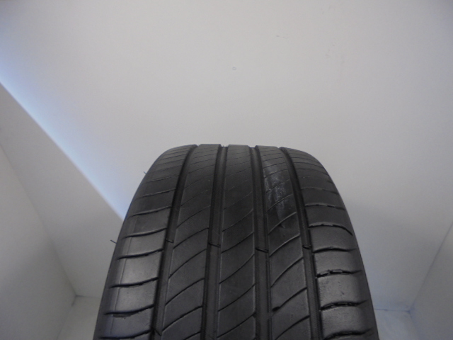 Michelin Primacy 4 gumiabroncs