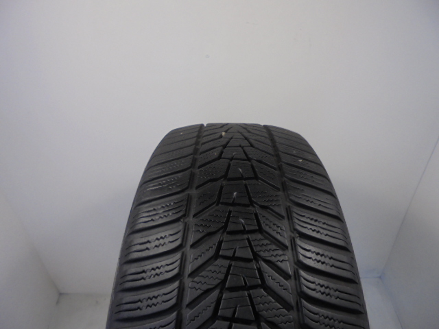 Hankook W330A winter Icept Evo 3 gumiabroncs