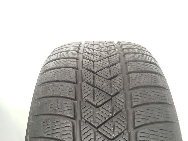 Pirelli Sottozero 3 gumiabroncs