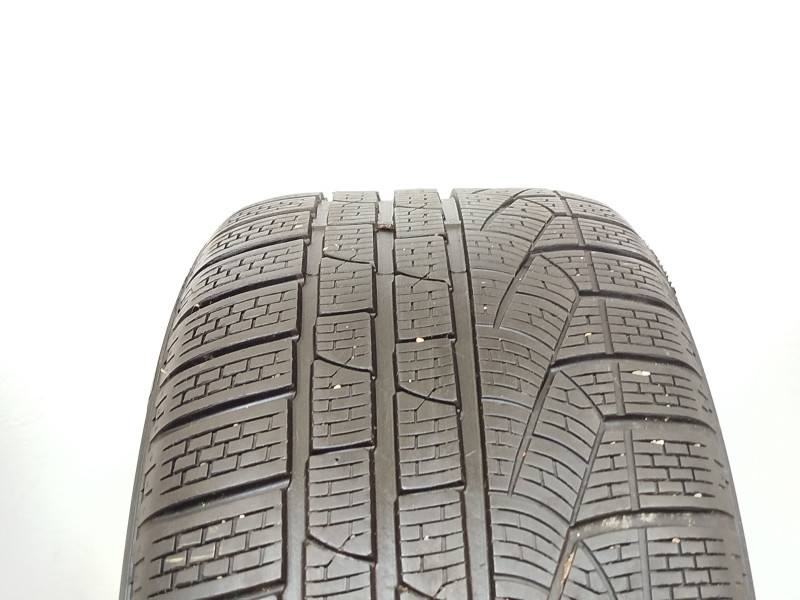 Pirelli Sottozero II gumiabroncs