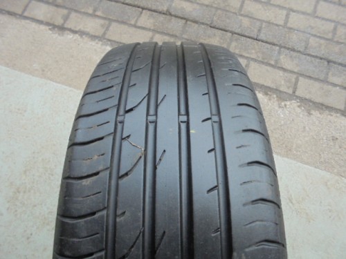 Continental Premiumcontact 2 gumiabroncs